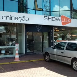 Show Lux
