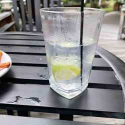 Wildflowers New York Bistro - Vodka tonic