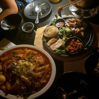 Chungdam 828 - Samgyeopsal, Oden Soup, Tteokbeokki - Lounges Near Me - Los Angeles, California Chungdam 828 - Samgyeopsal, Oden Soup, Tteokbeokki - Lounges Near Me - Los Angeles, California