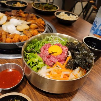 Gopchang Story Flushing - Yuk hwe - Barbeque Near Me - Flushing, New York