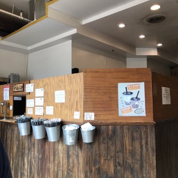 Half & Half Tea Express - Juice Bars & Smoothies Near Me - Monterey Park, California
