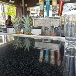 Hana Hou Bar - View