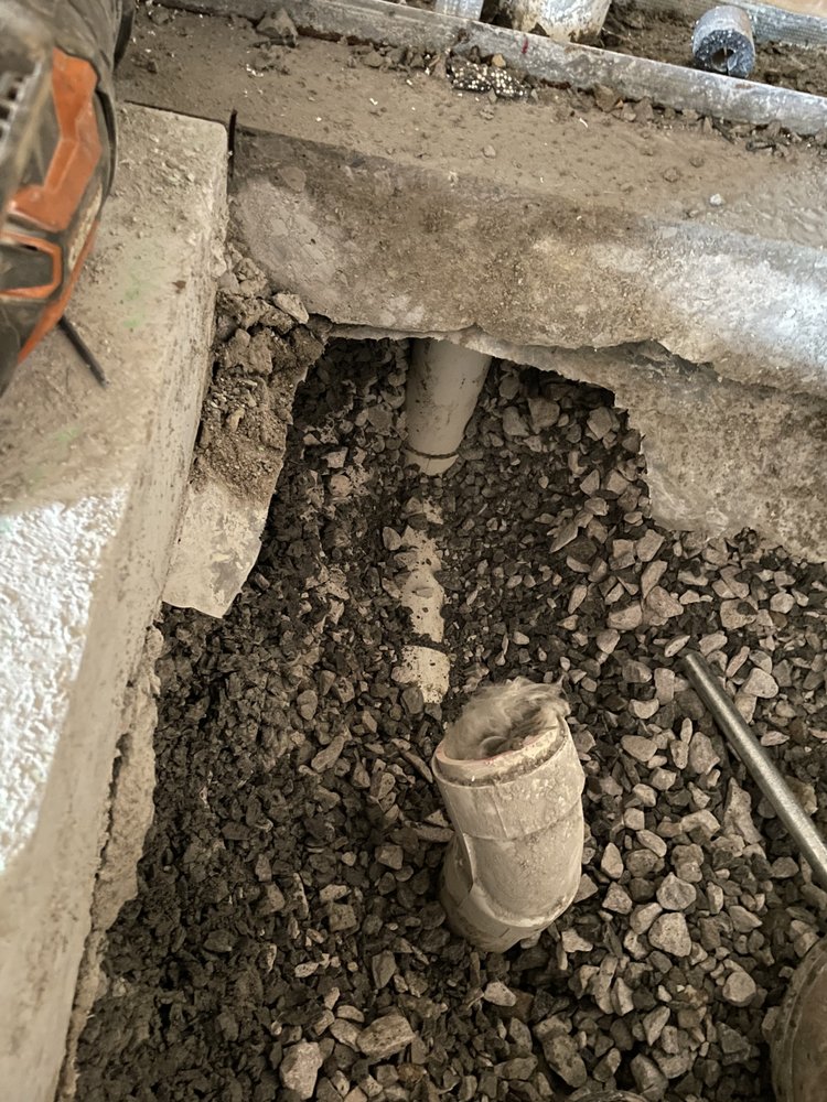 Slide of To The Tee Plumbing