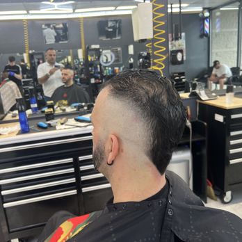I Pro Barber Shop - Barbers Near Me - Olympia, Washington I Pro Barber Shop - Barbers Near Me - Olympia, Washington
