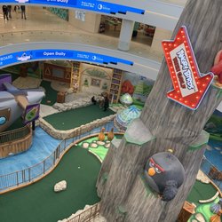 American Dream - Angry Bird Mini Golf