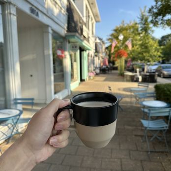 Joya’s - Joya's Milk Chai in the Worthington neighborhood - IG @bougiefoodieboi - Cafes Near Me - Worthington, Ohio