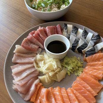 Tokyo Fish Market - The sashimi lunch I made with fish I bought at Tokyo Fish Market - Seafood Markets Near Me - Berkeley, California Tokyo Fish Market - The sashimi lunch I made with fish I bought at Tokyo Fish Market - Seafood Markets Near Me - Berkeley, California