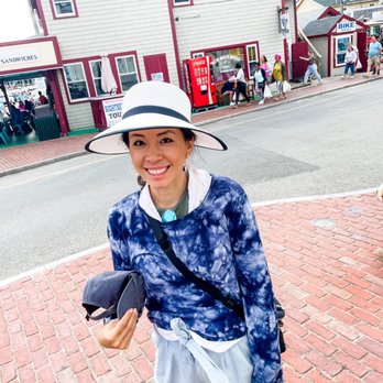 Island Trading Retail - White brim sunhat UPF50 - Fashion Near Me - Vineyard Haven, Massachusetts Island Trading Retail - White brim sunhat UPF50 - Fashion Near Me - Vineyard Haven, Massachusetts