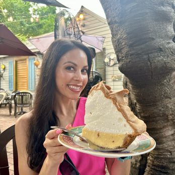 Blue Heaven - Breakfast & Brunch Near Me - Key West, Florida Blue Heaven - Breakfast & Brunch Near Me - Key West, Florida