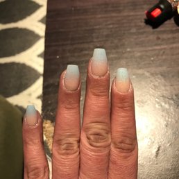 Le Nails work from today. Le Nails work from today.