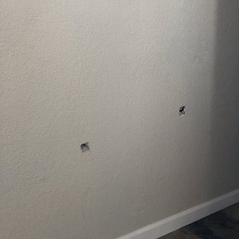 Everlasting Moving - Holes in the wall when one of the guys dropped a chair as he was bringing it up the stairs. - Movers Near Me - Sunnyvale, California Everlasting Moving - Holes in the wall when one of the guys dropped a chair as he was bringing it up the stairs. - Movers Near Me - Sunnyvale, California