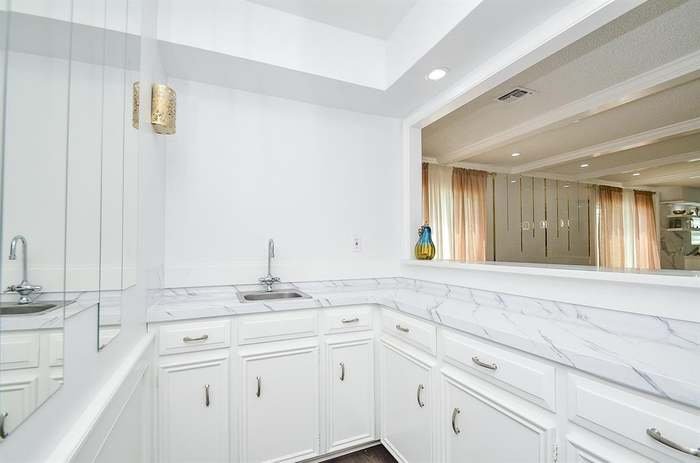 Slide of G&R Remodeling And Roofing