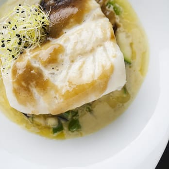 Fum de Llum - bacalao a baja temperatura gratinado de muselina d'arrop - Mediterranean Near Me - Valencia, V Fum de Llum - bacalao a baja temperatura gratinado de muselina d'arrop - Mediterranean Near Me - Valencia, V