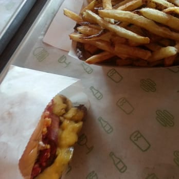 Shake Shack Chestnut Hill - Round 1 - SmokeShack, very yummy - but fries, a little too much on the soggy side... - Burgers Near Me - Chestnut Hill, Massachusetts Shake Shack Chestnut Hill - Round 1 - SmokeShack, very yummy - but fries, a little too much on the soggy side... - Burgers Near Me - Chestnut Hill, Massachusetts
