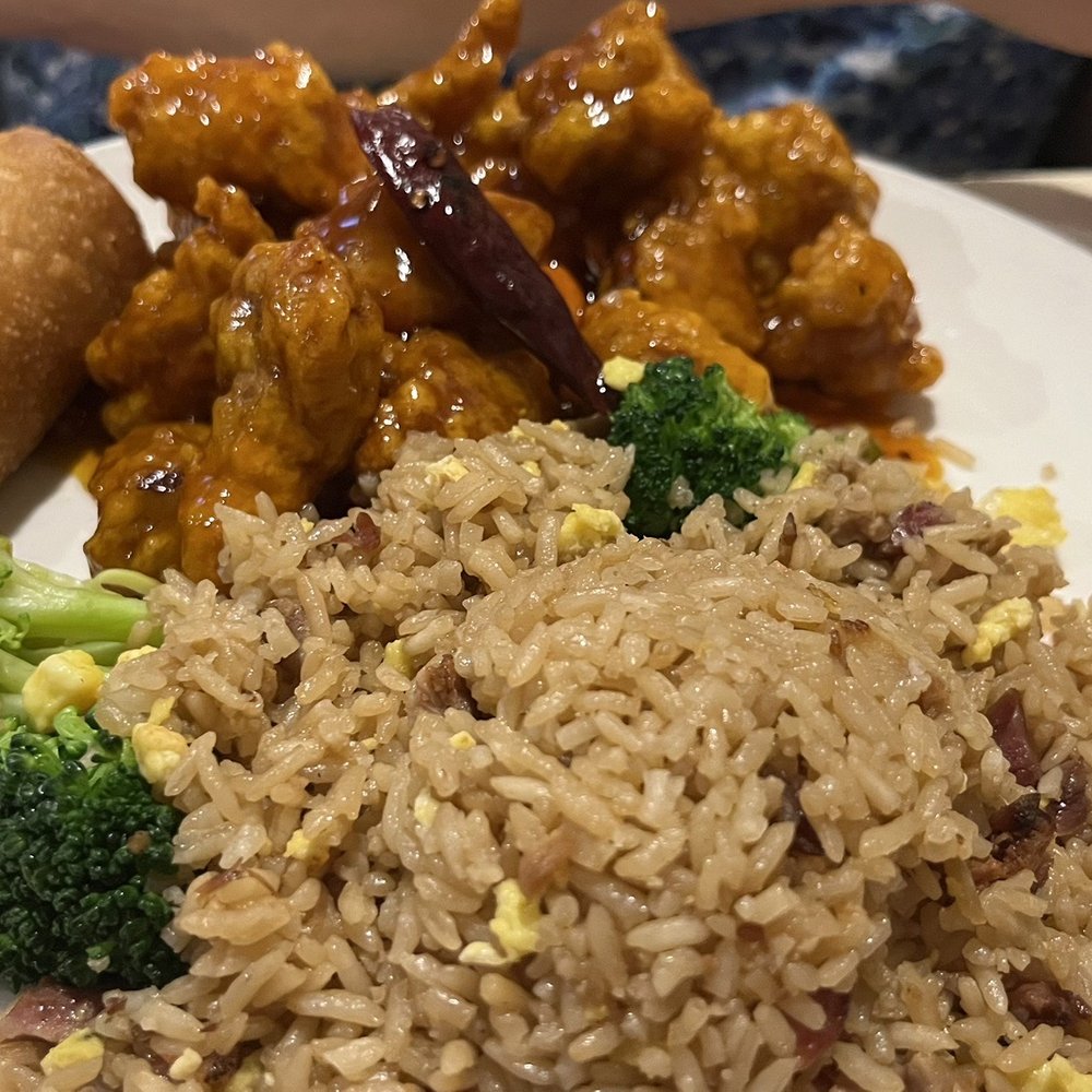 General Tsos Chicken Combination General Tsos Chicken Combination