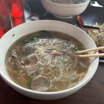 Pho Lucky - Detroit - Pho w/beef slices and meatballs - Vietnamese Near Me - Detroit, Michigan Pho Lucky - Detroit - Pho w/beef slices and meatballs - Vietnamese Near Me - Detroit, Michigan