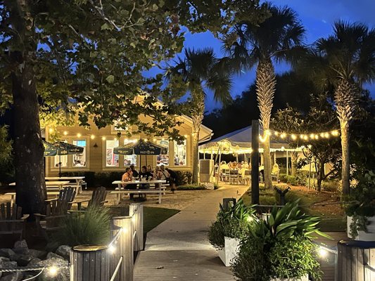 Palm Valley Fish Camp by null