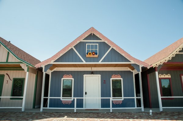 Yellow Rose Inn by null