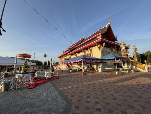 Wat Thai of Los Angeles by null