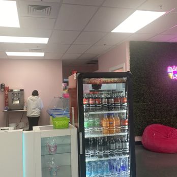 Scoop There It Is - Main store area - Ice Cream & Frozen Yogurt Near Me - New Orleans, Louisiana Scoop There It Is - Main store area - Ice Cream & Frozen Yogurt Near Me - New Orleans, Louisiana