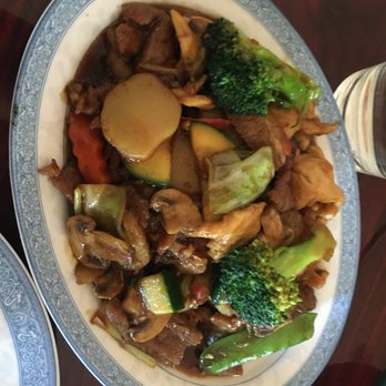 Sunflower Garden - Happy Family from the lunch menu $14.00 - bland - Chinese Near Me - Martinez, California Sunflower Garden - Happy Family from the lunch menu $14.00 - bland - Chinese Near Me - Martinez, California