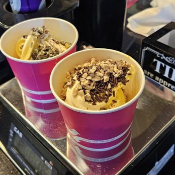 HomeSpun Yogurt - Two Pumpkin Pie and Cheesecake yogurts - Ice Cream & Frozen Yogurt Near Me - Lincoln, California