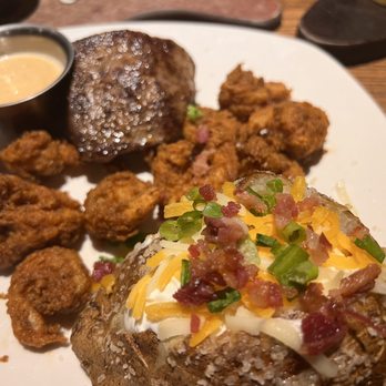 Outback Steakhouse - Filet with Blooming shrimp and baked potato - Steakhouses Near Me - Indianapolis, Indiana Outback Steakhouse - Filet with Blooming shrimp and baked potato - Steakhouses Near Me - Indianapolis, Indiana