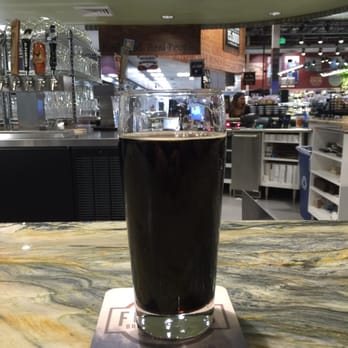 Oliver's Market - Grocery Near Me - Windsor, California
