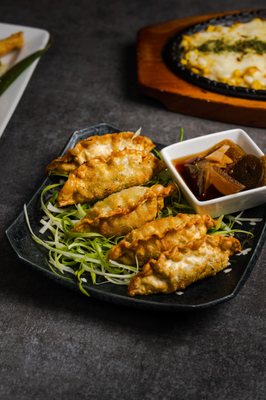 ZZan Sushi & Soju by null