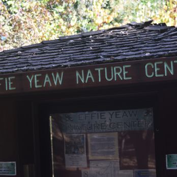Effie Yeaw Nature Center - Entrance to preserve - Visitor Centers Near Me - Carmichael, California