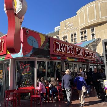 Dave's Hot Chicken - Front of the restaurant - Chicken Shop Near Me - Las Vegas, Nevada