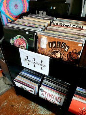 Vinyl Tap by null