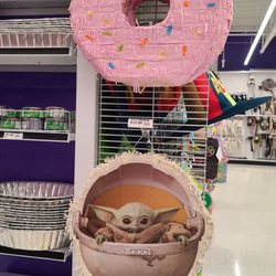 Party City - Piñatas 07-10-2022