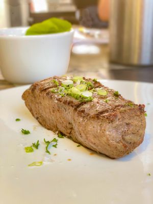 Mon Restaurant by null