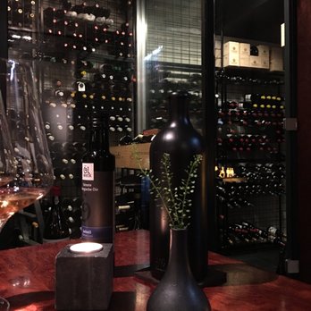 Rutz - Great ambiance - Wine Bars Near Me - Berlin, BE