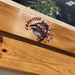 Crawfish Tyme - Cute bench