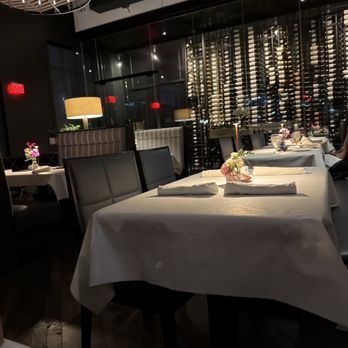 Epic Chophouse - Back seating area - Seafood Near Me - Greensboro, North Carolina Epic Chophouse - Back seating area - Seafood Near Me - Greensboro, North Carolina