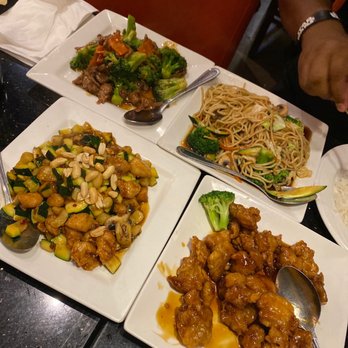 Jade China - four plates of food on a table - Chinese Near Me - Murrieta, California Jade China - four plates of food on a table - Chinese Near Me - Murrieta, California