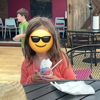 Pelican's SnoBalls - Shaved Ice Near Me - Knoxville, Tennessee