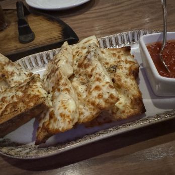 DeGidio's Restaurant & Bar, St. Paul - Garlic Cheese Bread - Italian Near Me - Saint Paul, Minnesota DeGidio's Restaurant & Bar, St. Paul - Garlic Cheese Bread - Italian Near Me - Saint Paul, Minnesota