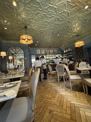 Blue Door Kitchen & Garden by null