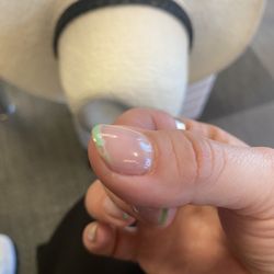 Nails Boutique - Chipped nail on day 2