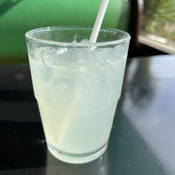 La Buf’ Adora Tequila Grill - Lemonado - Distilleries Near Me - Ensenada, BCN