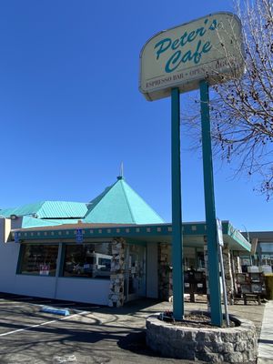 Peter's Cafe by null