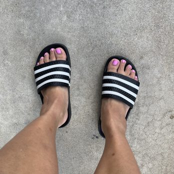Carmichael Nails - Deluxe Pedicure with Tracy! (#494 - DND Magical Mauye) - Nail Salons Near Me - Carmichael, California Carmichael Nails - Deluxe Pedicure with Tracy! (#494 - DND Magical Mauye) - Nail Salons Near Me - Carmichael, California