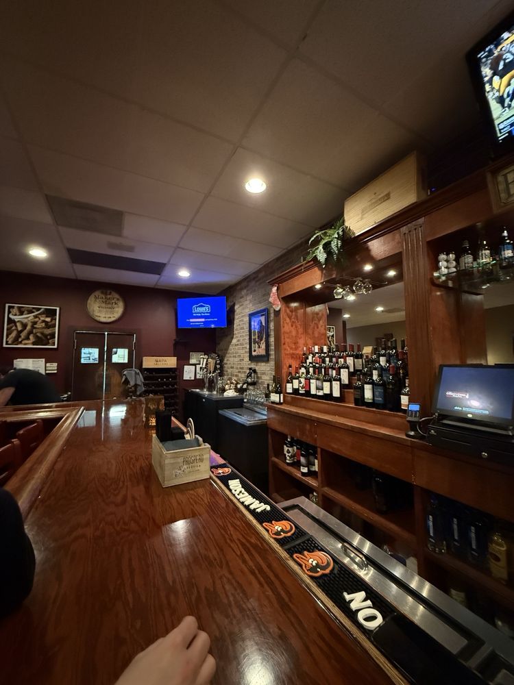 The County Cork Wine Pub