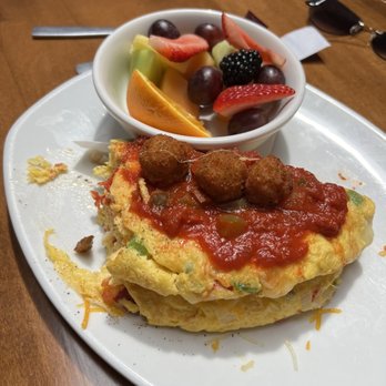 Canela Cafe - Wisconsin curd omelet - Breakfast & Brunch Near Me - Milwaukee, Wisconsin