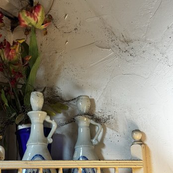 Antique Boutique - Cobwebs of some sort - Antiques Near Me - Julian, California