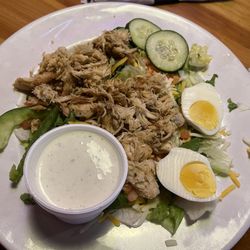 Yesterday's - Grilled chicken salad