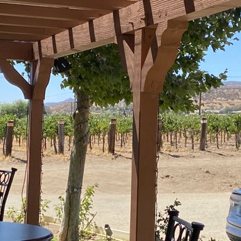 Agua Dulce Winery - View from tables in front - Wineries Near Me - Agua Dulce, California